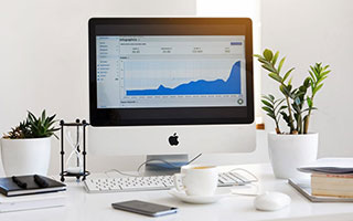 8700万锁死未来！25岁青训明珠遭弃，利物浦狠心清洗他真不后悔？